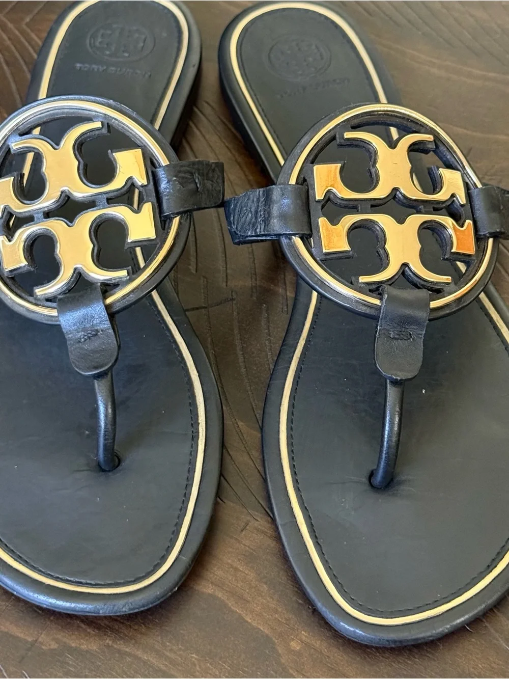 Black Leather Logo Thong Sandals - Women